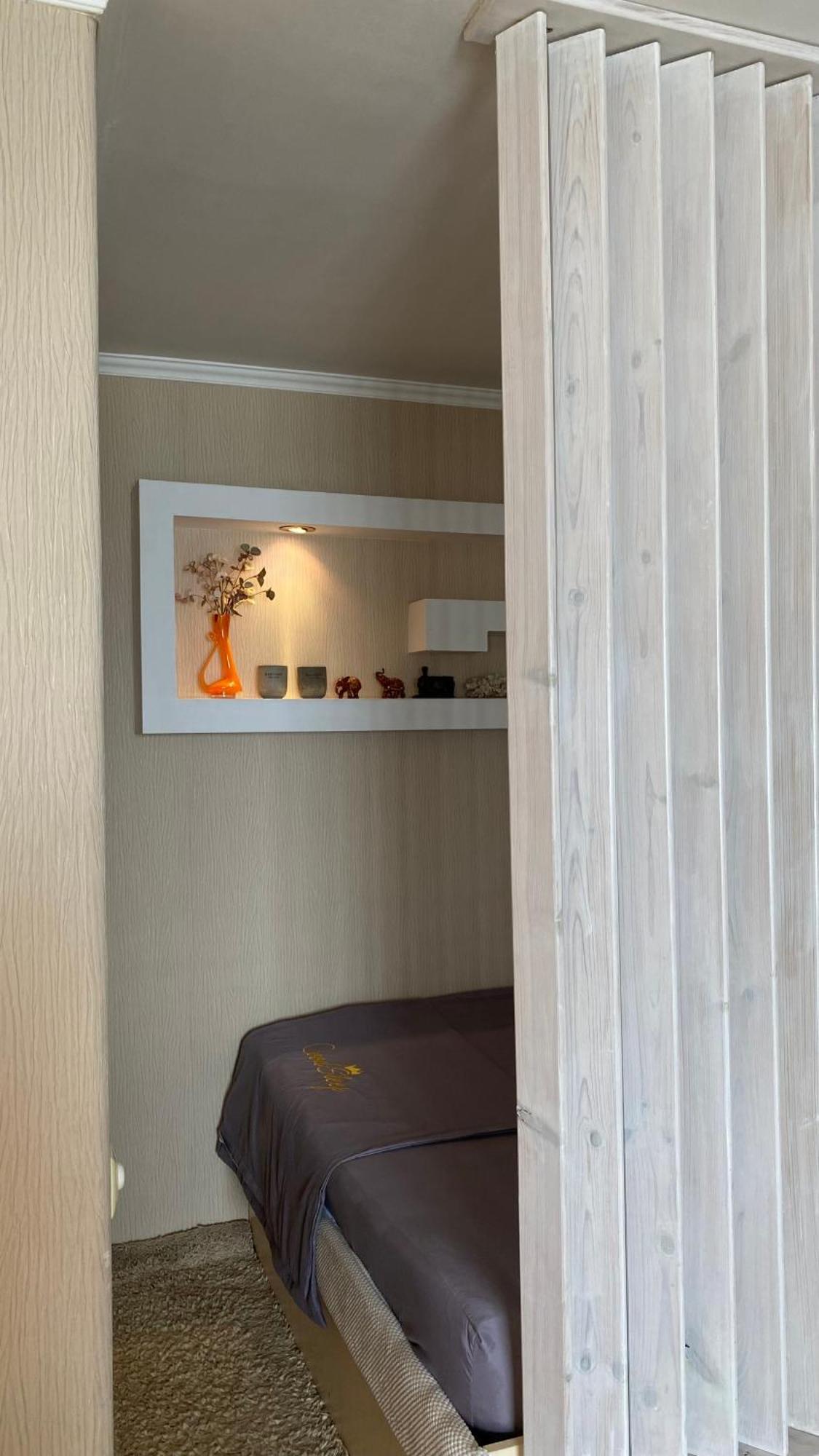 Cozy And Comfortable Apartment Cserkaszi Kültér fotó